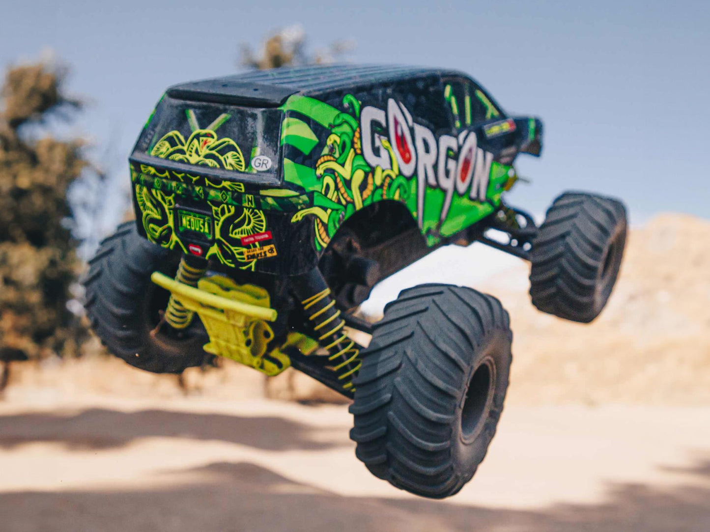 ARRMA Gorgon 2wd MT 1/10 RTR Smart w/8.4v Batt/USB Charger Yellow